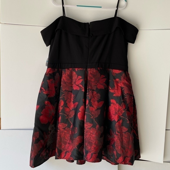 R&M Richards Women's Plus Size Formal Evening Dress Prom Dress, Sz 18W - Picture 8 of 10